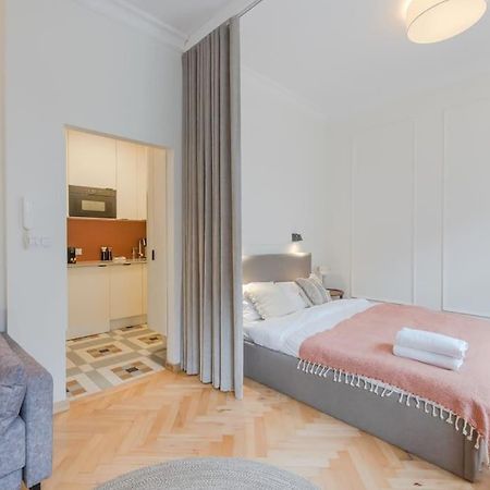 Modern Apartment In City Centre Gdansk Bagian luar foto