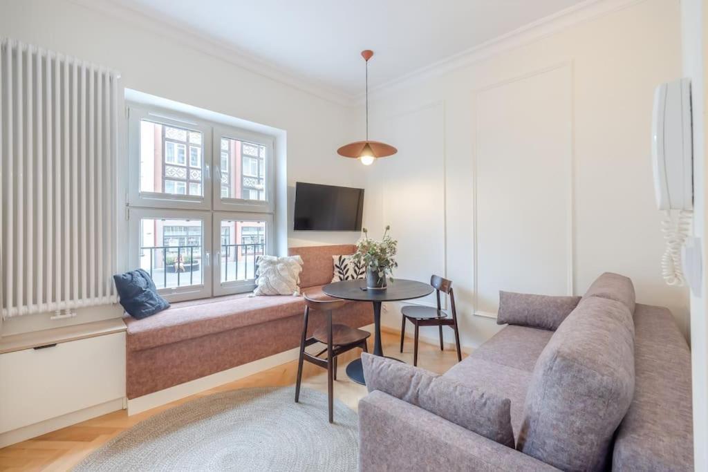Modern Apartment In City Centre Gdansk Bagian luar foto