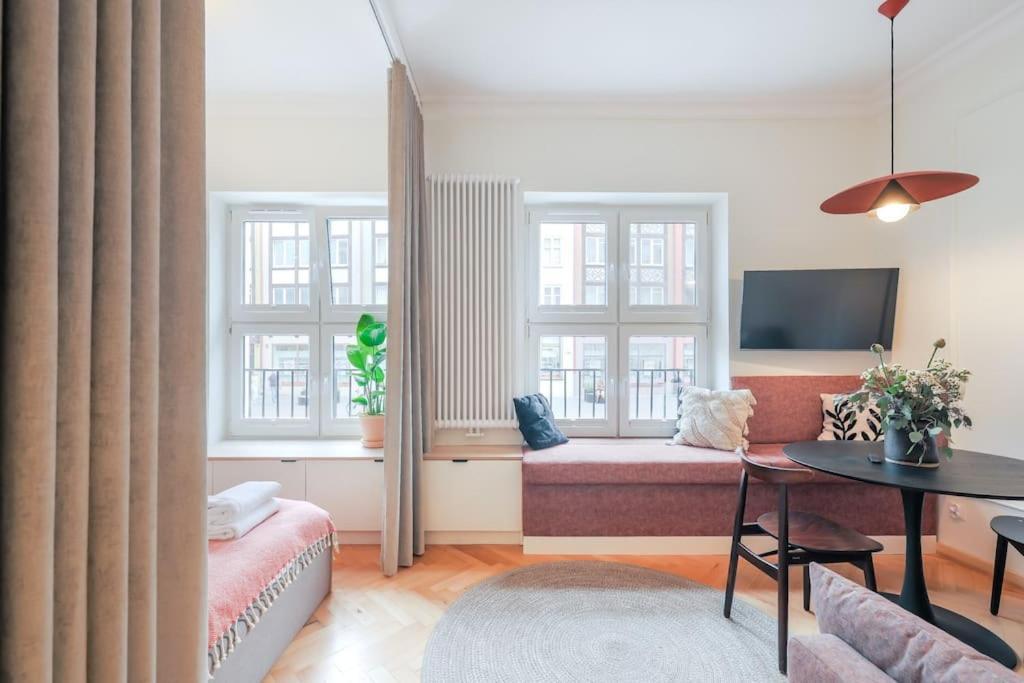 Modern Apartment In City Centre Gdansk Bagian luar foto